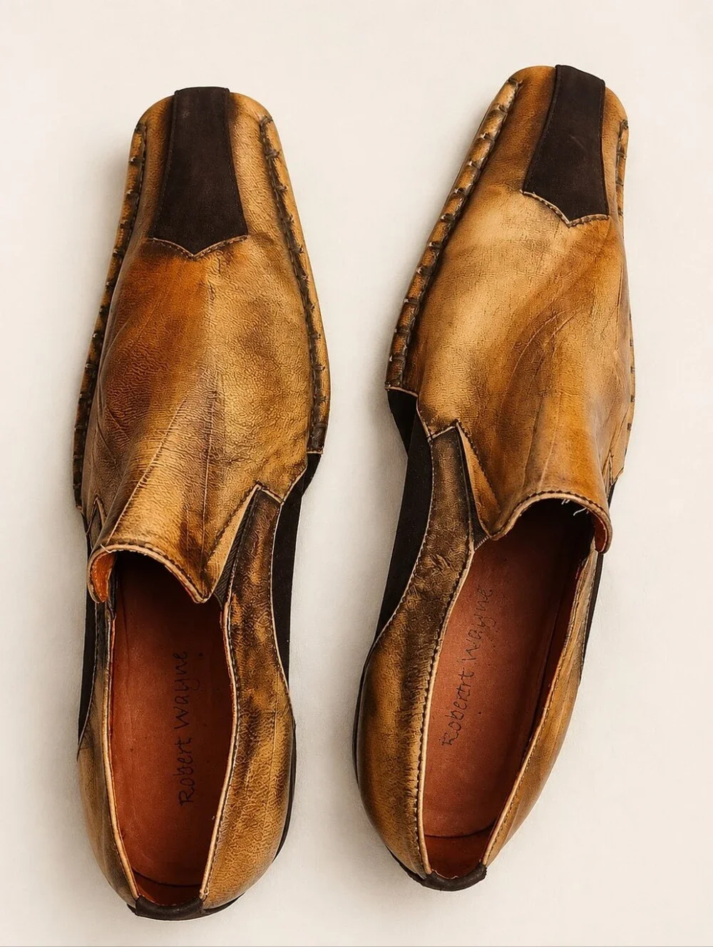 Robert Wayne Men’s Brown Distressed  Leather Loafers Size 13